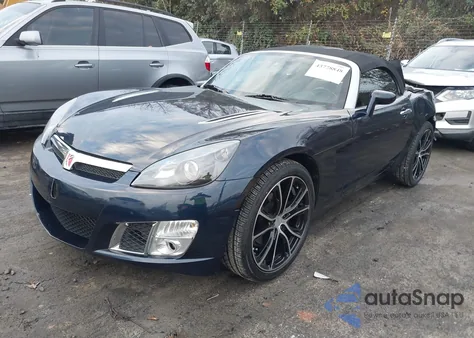 2008 Saturn Sky Red Line z USA, uszkodzony, nr VIN 1G8MG35X18Y113032